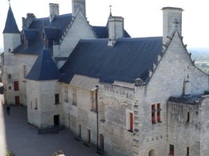 Fortaleza Real de Chinon.::Visita guiada y grabación de imágenes de la Fortaleza Real.